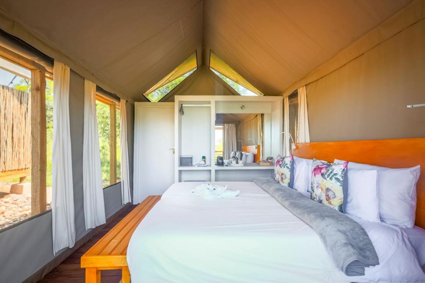 Ndhula Luxury Tented Lodge White River Exterior foto